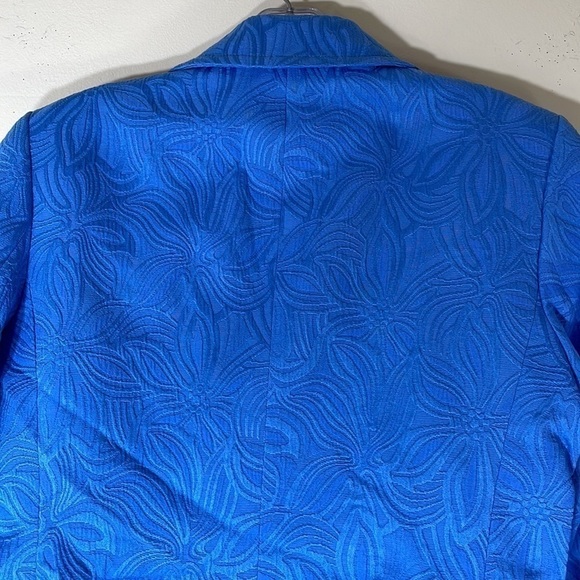 NWT. Talbots 4 Blue Floral Jacquard Knit Blazer. - Picture 14 of 15